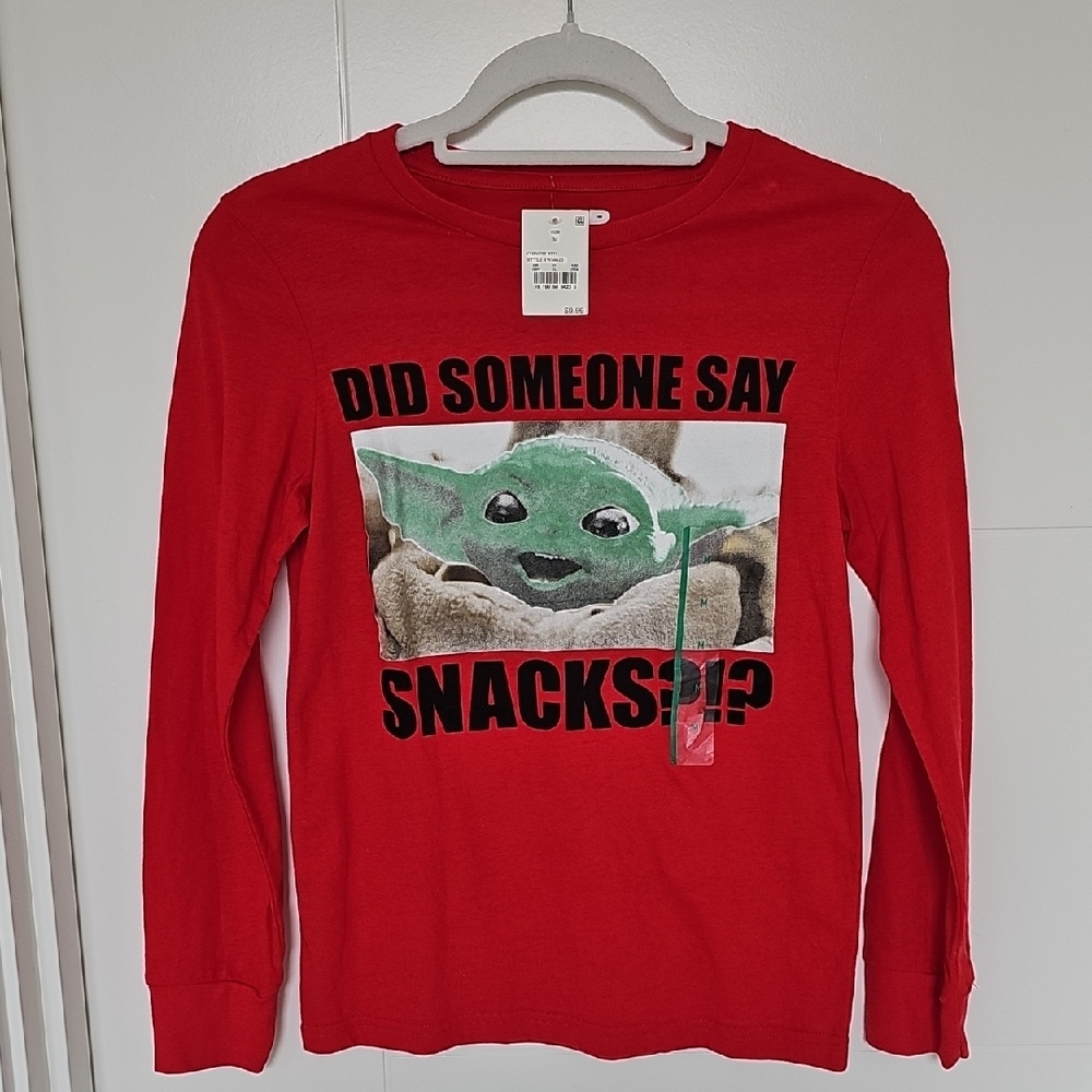 NWT Star Wars Red Kids Shirt w/ Baby Yoda Grogu Graphic Print Long Sleeve Sz M